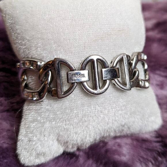 🤩 Stunning 🤩 Fossil bracelet watch - Picture 3 of 3